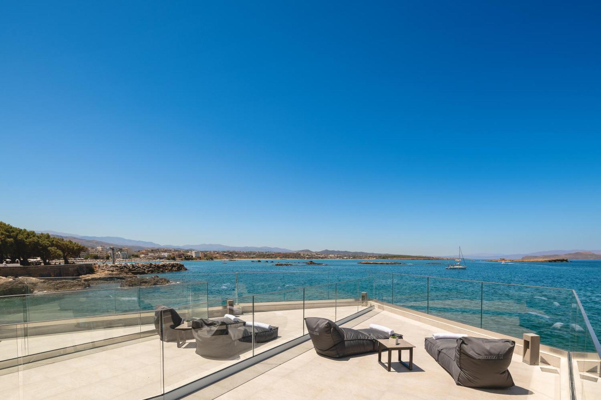 Elia Sea Suites Chrissi Akti Chania Exterior foto