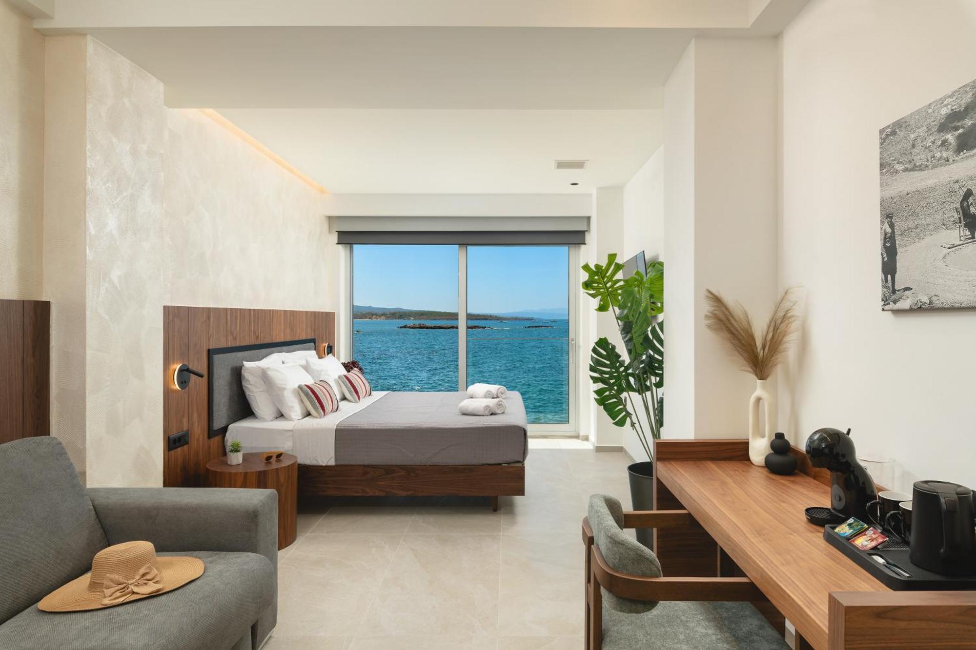 Elia Sea Suites Chrissi Akti Chania Exterior foto