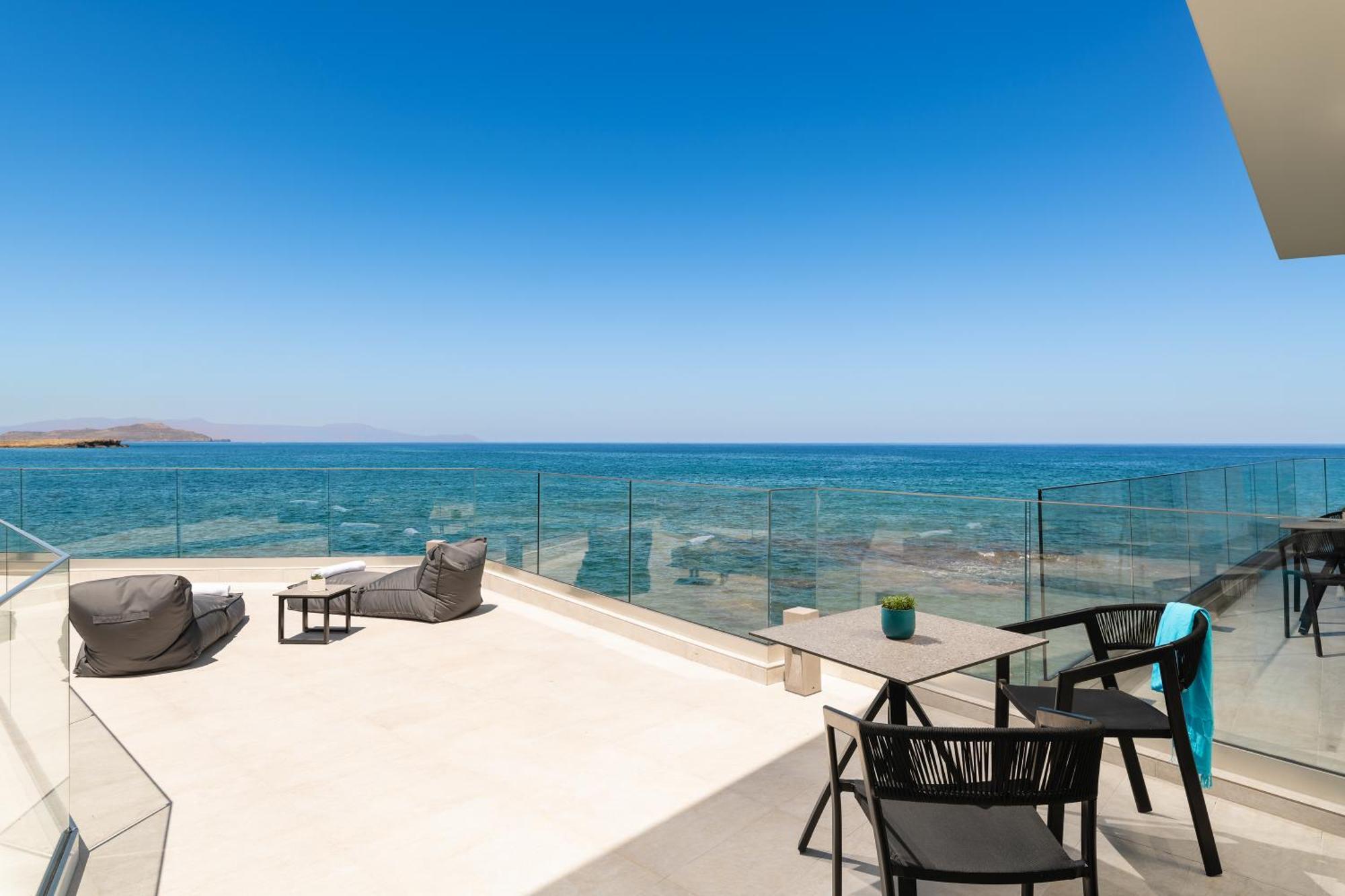 Elia Sea Suites Chrissi Akti Chania Exterior foto