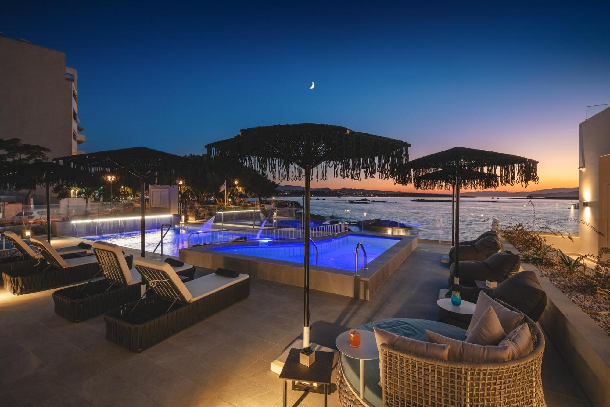Elia Sea Suites Chrissi Akti Chania Exterior foto