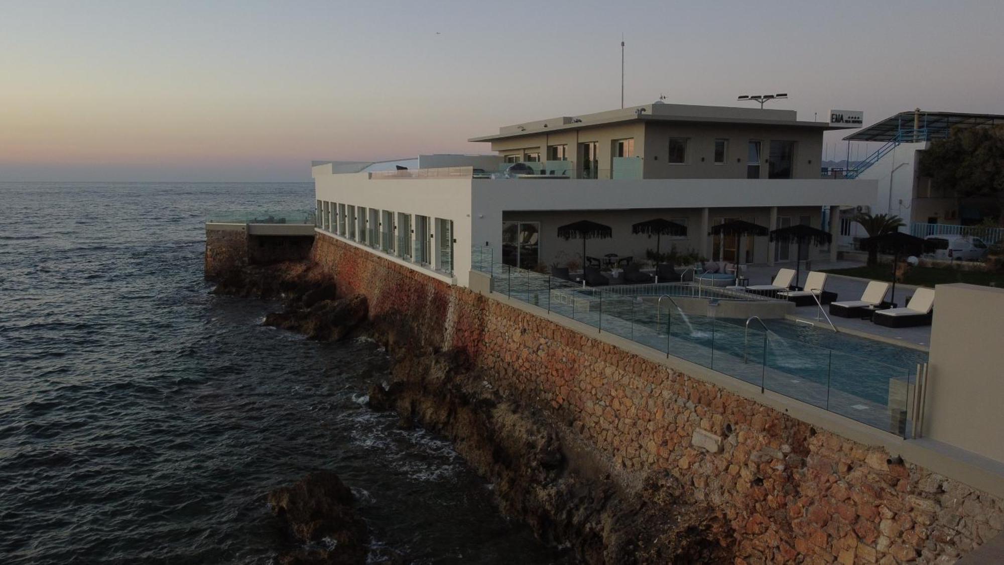 Elia Sea Suites Chrissi Akti Chania Exterior foto